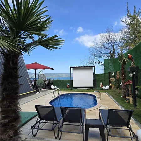 New Woir Bungalovs ベッド・アンド・ブレックファスト *
