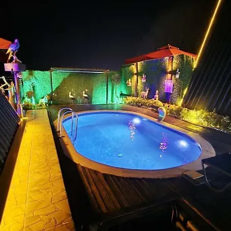 New Woir Bungalovs