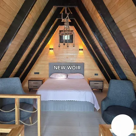 New Woir Bungalovs